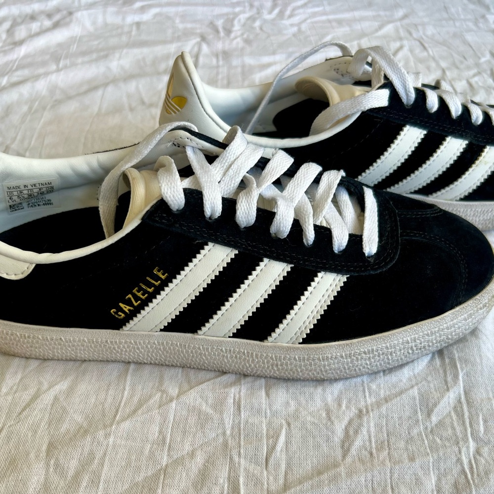 Adidas Gazelle - size 6 men, 7.5 women. New without box or tags.